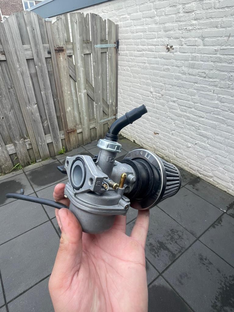 Carburateur 18mm met powerfilter MOET NU WEG!!, Fietsen en Brommers, Brommeronderdelen | Algemeen, Ophalen of Verzenden, Nieuw