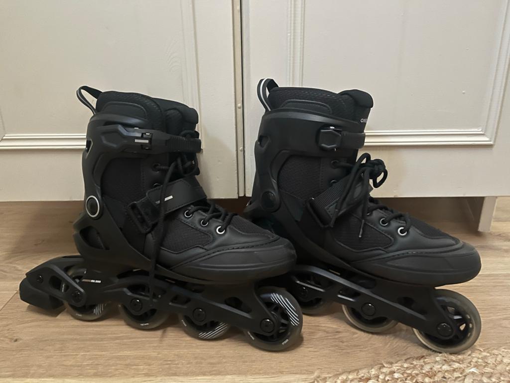 Skeelers maat 39 (Decathlon) - Zo goed als nieuw!, Ophalen of Verzenden, Zo goed als nieuw, Inline skates 4 wielen, Overige merken
