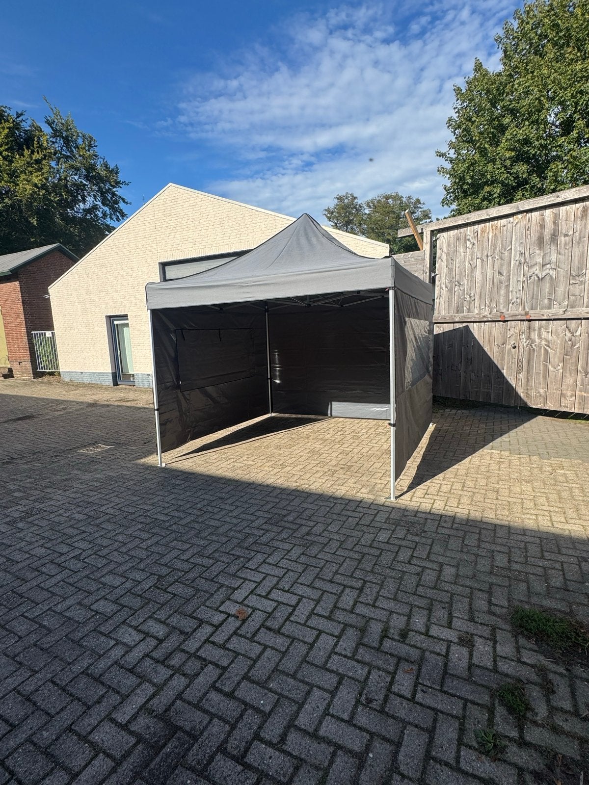 Foto 11 van Partytent 3x3m Grijs – 40mm Hex Frame + Zijwanden