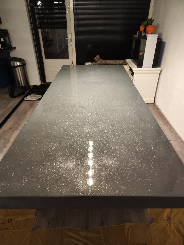 stoer Industrieel betonblad 240x100cm epoxy tafelblad Nijmeg, Overige materialen, 200 cm of meer, Zo goed als nieuw, Rechthoekig