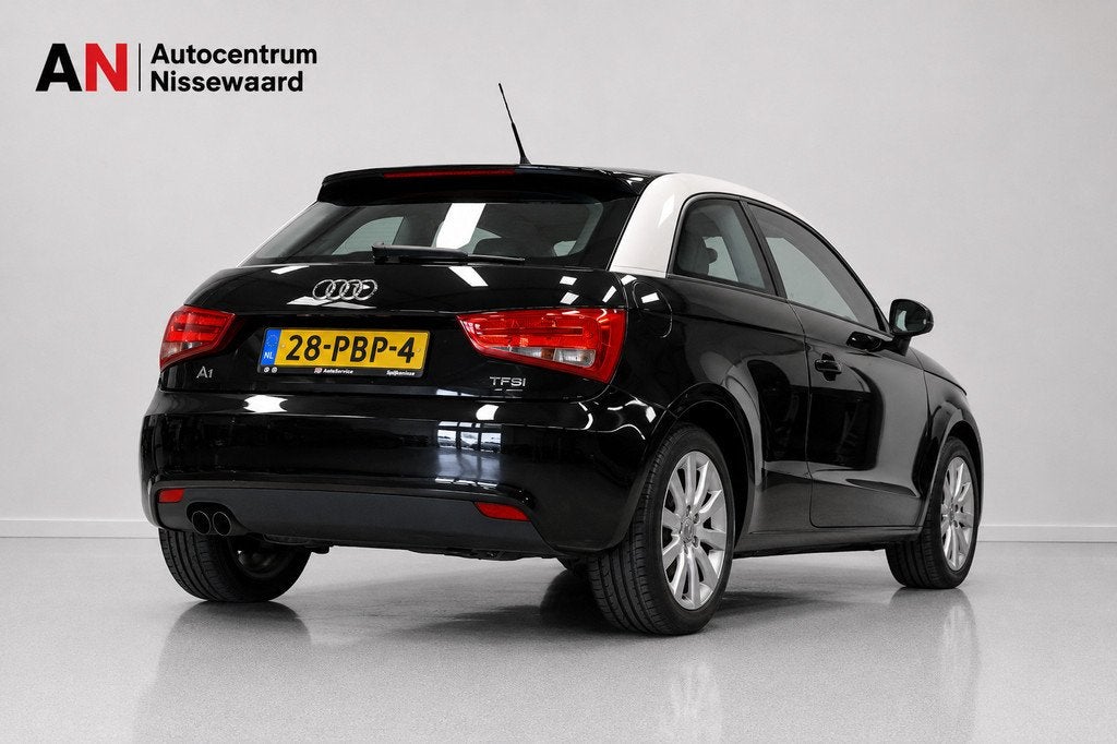 Audi A1 1.4 TFSI 119g. Attraction Pro Line |AUT|Navi|, Euro 5, Stof, Beige, 4 cilinders