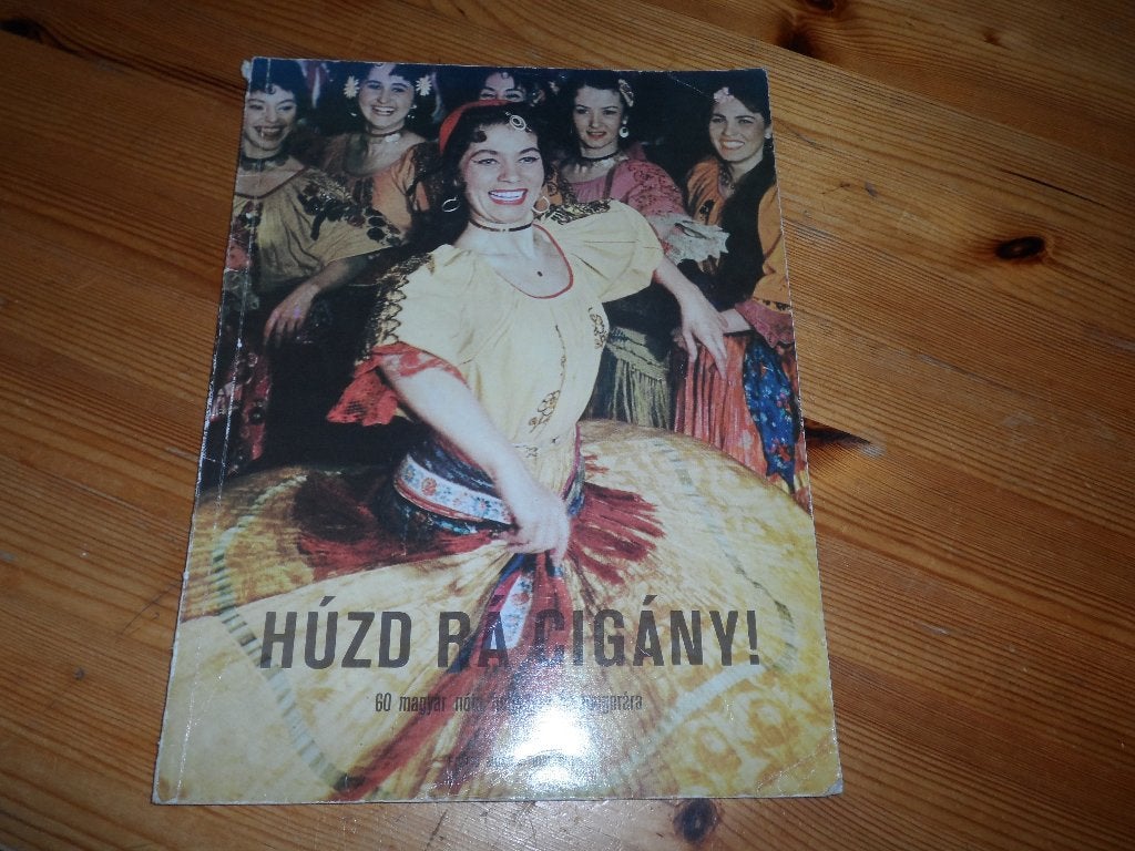 Huzd ra cigany 60 hungarian songs for violin and piano, Muziek en Instrumenten, Bladmuziek, Gebruikt, Klassiek, Ophalen of Verzenden