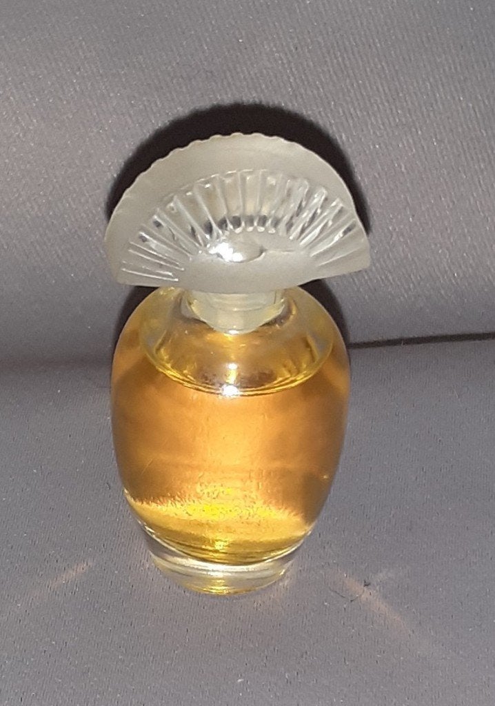 Volle parfum mini - Avon, Ophalen of Verzenden, Zo goed als nieuw, Miniatuur, Gevuld