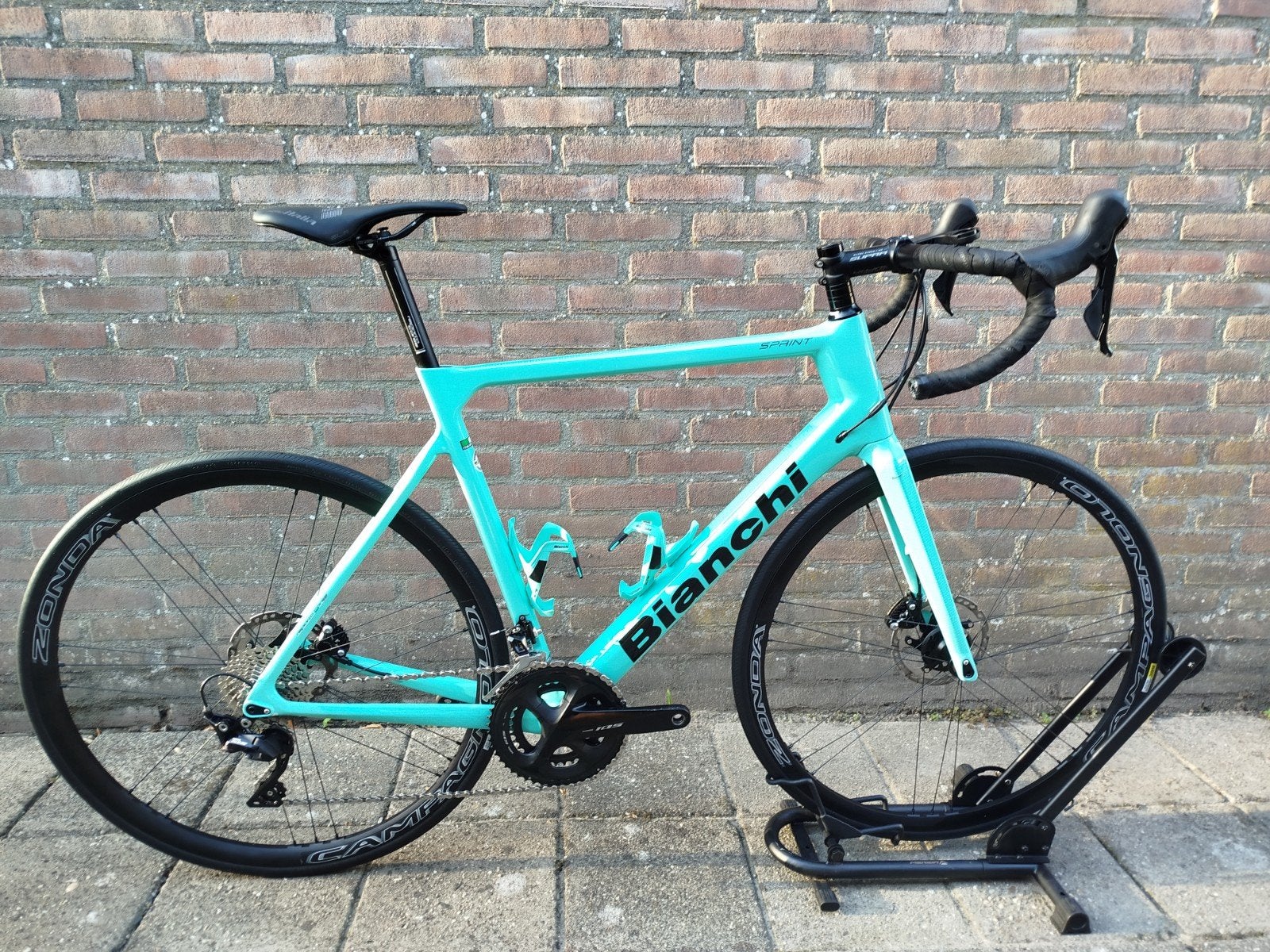 Bianchi sprint 2023 Carbon - maat 57 - Z.G.A.N., 28 inch, Carbon, Velgrem, Zo goed als nieuw