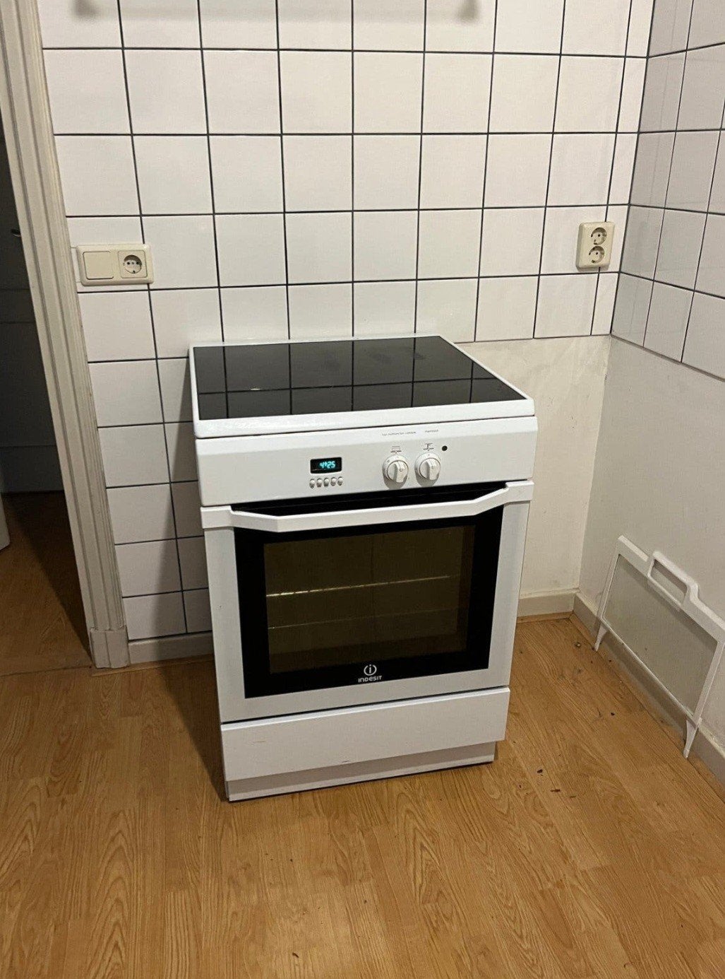 inductie gasfornuis met Electrice oven  Indesit  perilex, Witgoed en Apparatuur, Fornuizen, Ophalen, 4 kookzones, Zo goed als nieuw