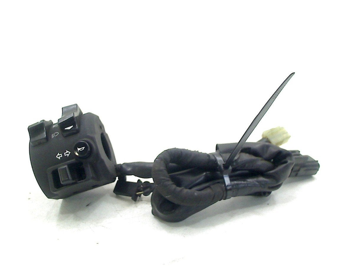 Stuurschakelaar Links MT 07 2023, Motoren, Yamaha Motor Europe N.V., Gebruikt, Customersupport@yamaha-motor.co.uk, Koolhovenlaan 101, Schiphol-Rijk 1119 NC, , Nederland