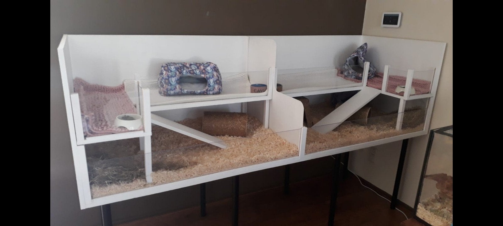 Groot uniek caviahok / verblijf, Dieren en Toebehoren, Knaagdieren en Konijnen | Hokken en Kooien, Ophalen, 110 cm of meer, 90 cm of meer