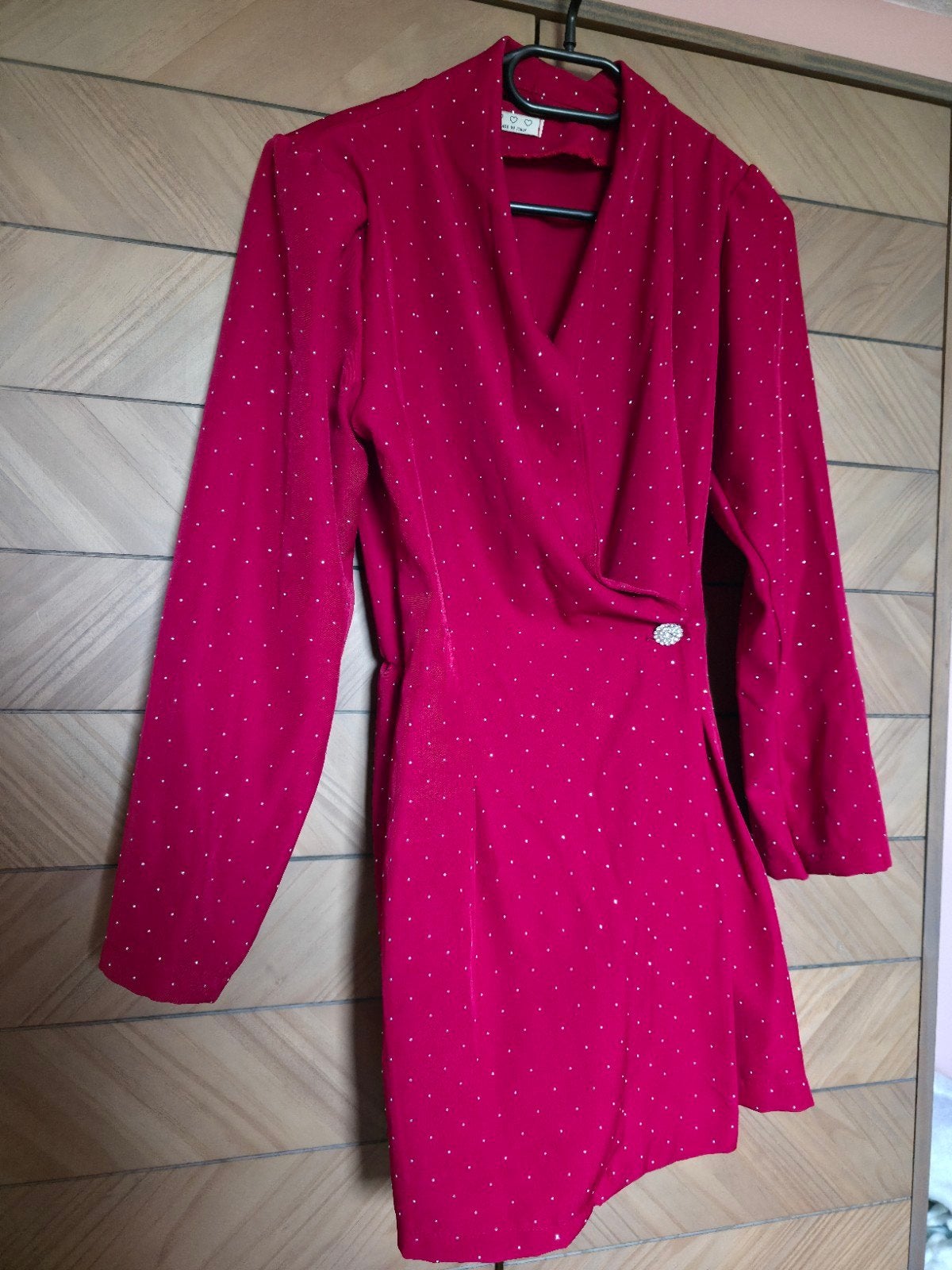Rode jumpsuit met lange mouwen en strassteentjes - Maat M, Kleding | Dames, Maat 38/40 (M), Made in Italy, Nieuw, Ophalen of Verzenden