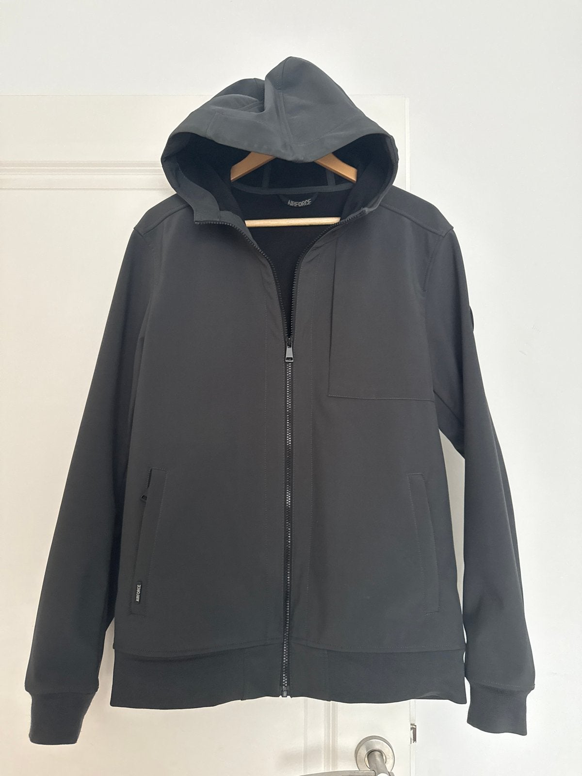 Airforce Softshell Jas Maat L, Ophalen of Verzenden, Maat 52/54 (L), Zwart