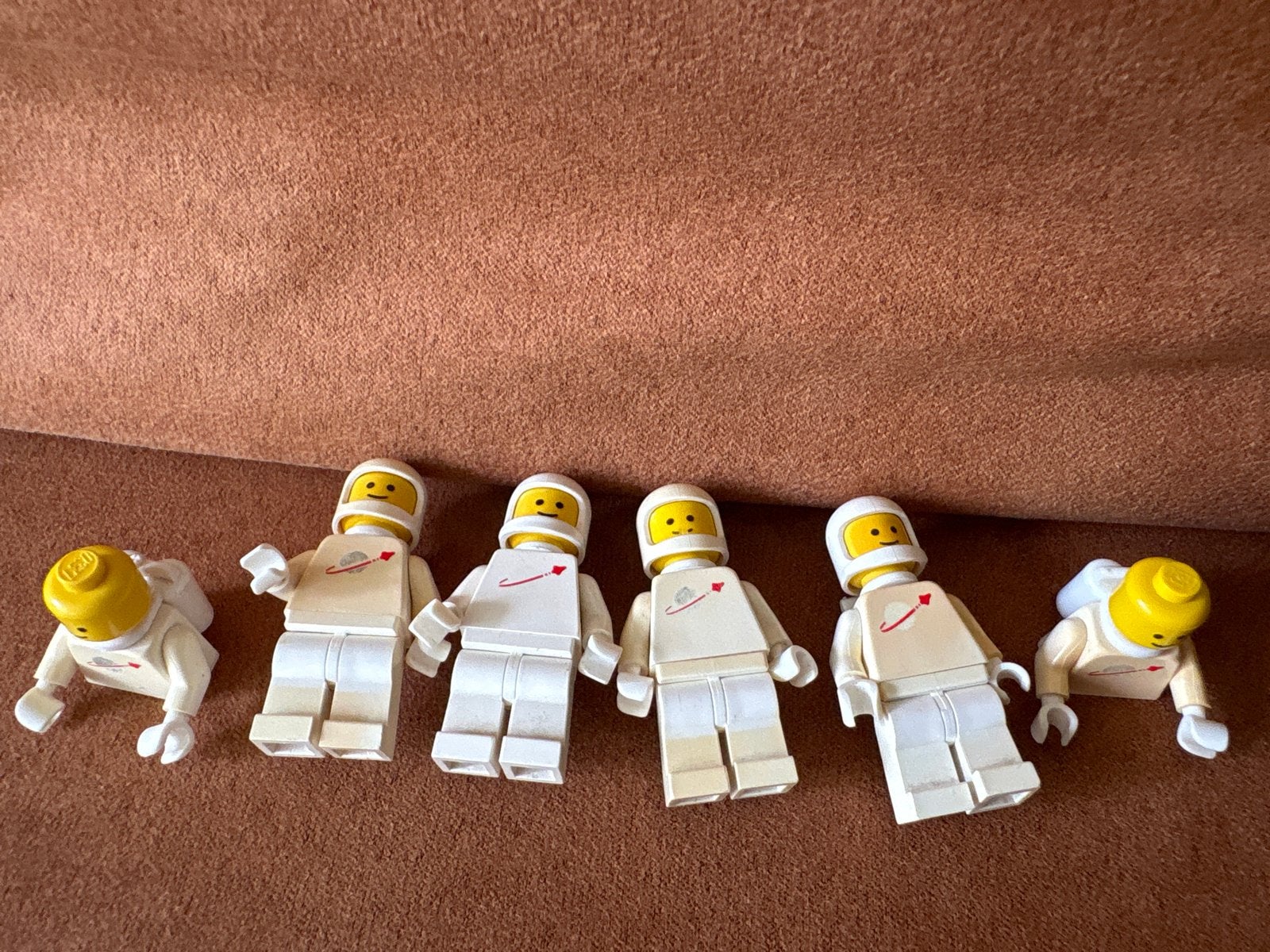 Vintage LEGO Classic Space astronauten minifiguren (6 stuks), Ophalen of Verzenden, Gebruikt, Overige merken