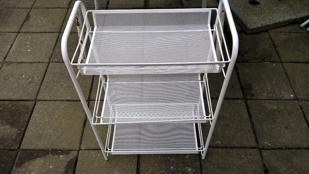 TE koop aangeboden keuken trolley gepast bod, Gebruikt, Keukentrolley, Ophalen of Verzenden, Metaal