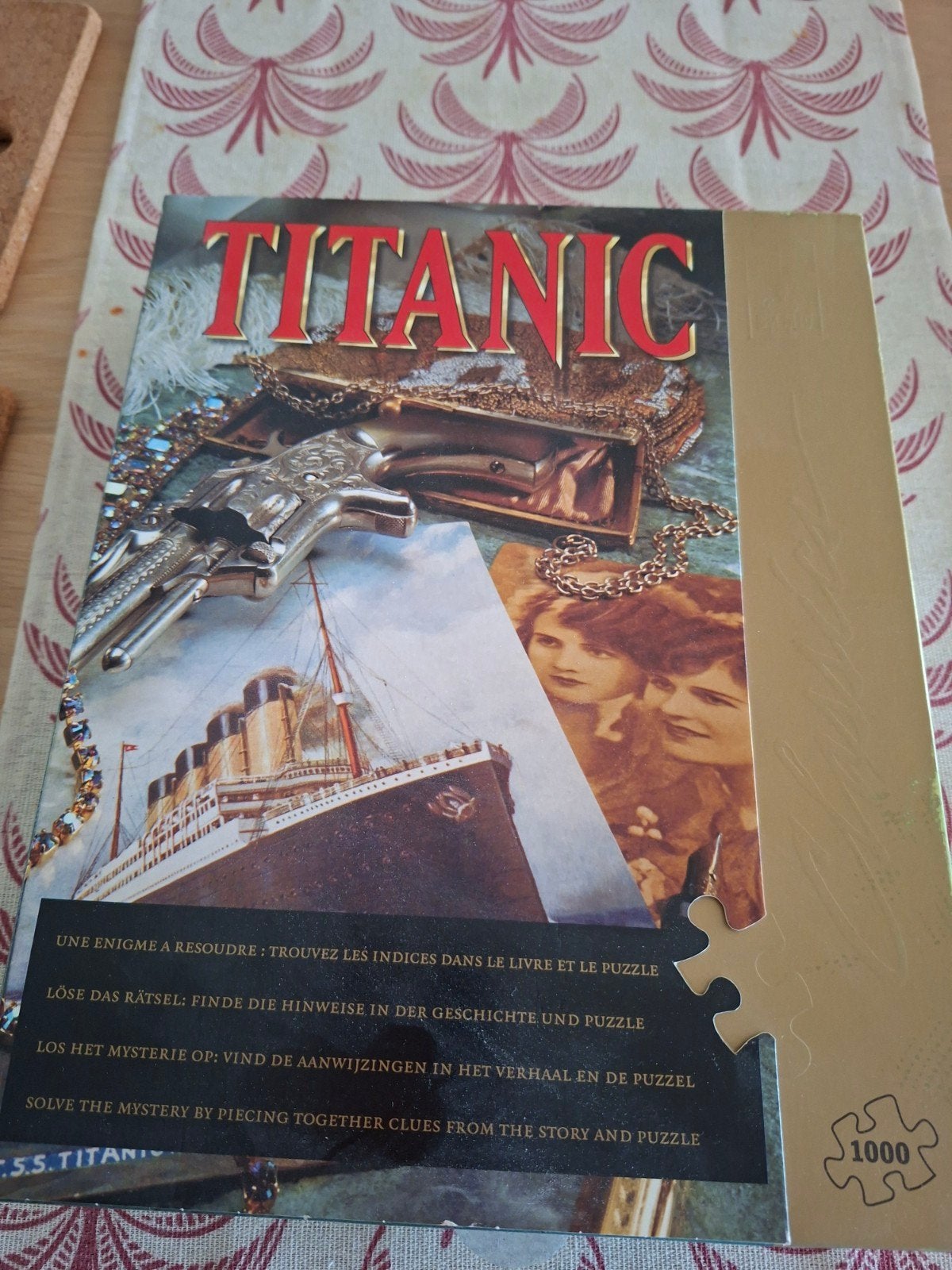 Titanic Moordmysterie Puzzel 1000 stukjes met verhaal, Ophalen of Verzenden, 500 t/m 1500 stukjes, Nieuw, Legpuzzel