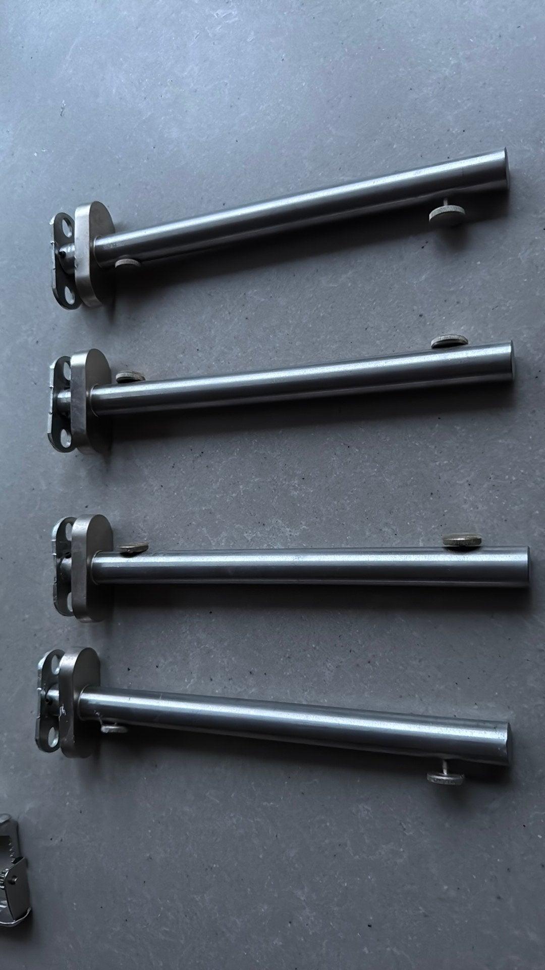 Rvs plankdragers 4stuks(2sets), Ophalen, Gebruikt