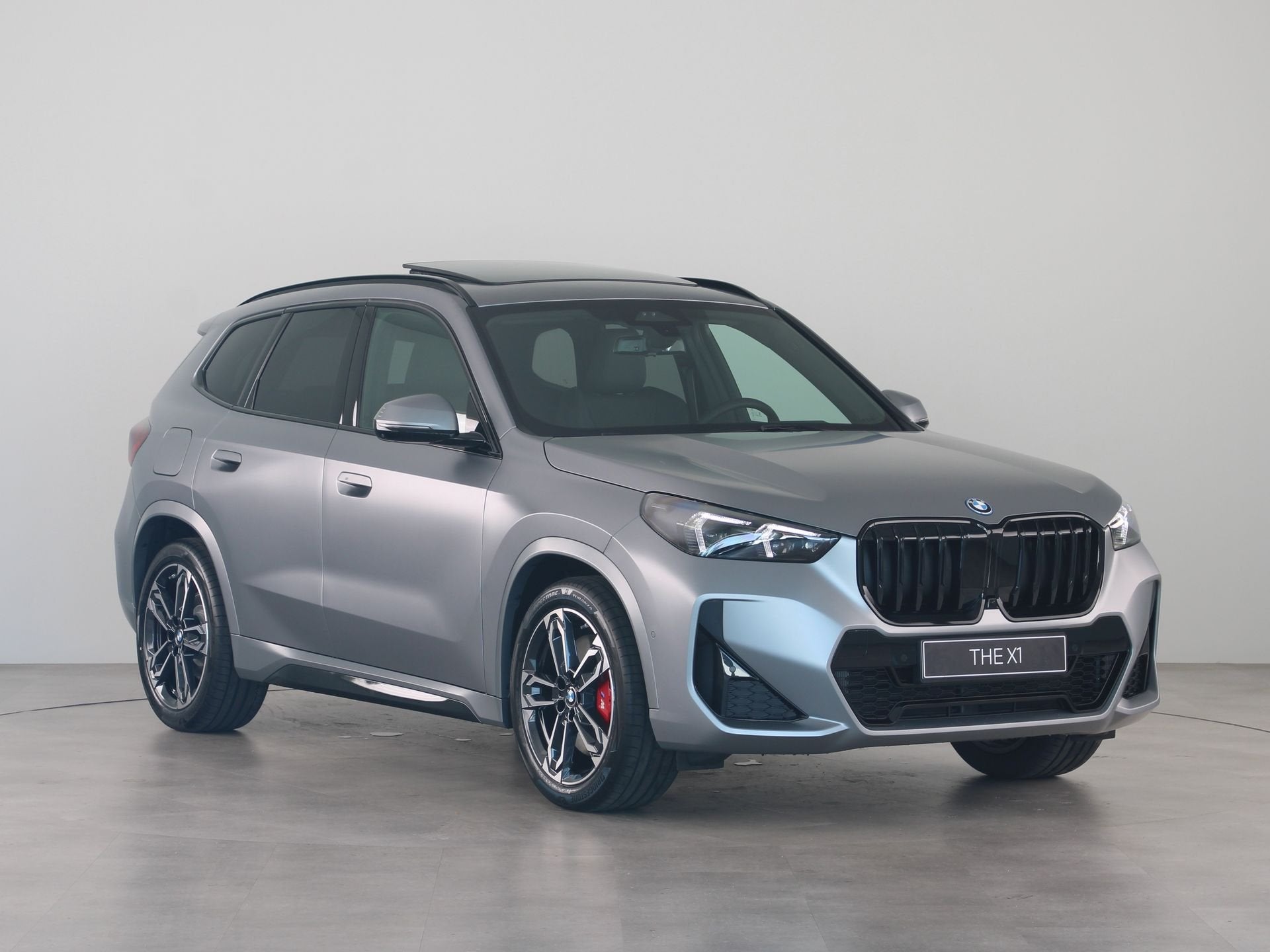 BMW X1 xDrive25e Optimized Edition (bj 2026, automaat), Auto's, Dealer onderhouden, 48 km/l, Met garantie (alle), Overige brandstoffen