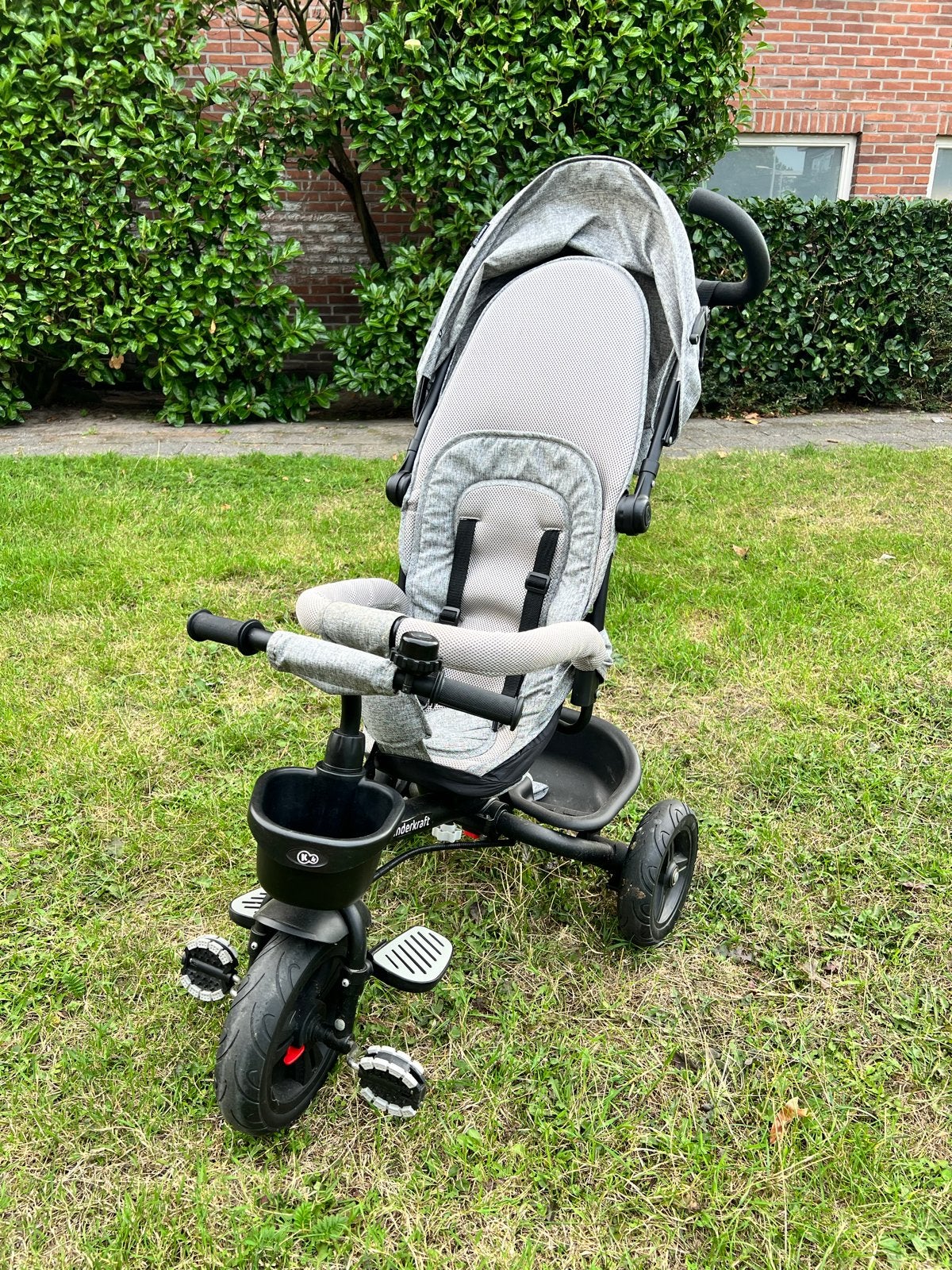 Kinderkraft driewieler met zonneklep en duwstang, Fietsen en Brommers, Ophalen, Gebruikt, Kinderkraft