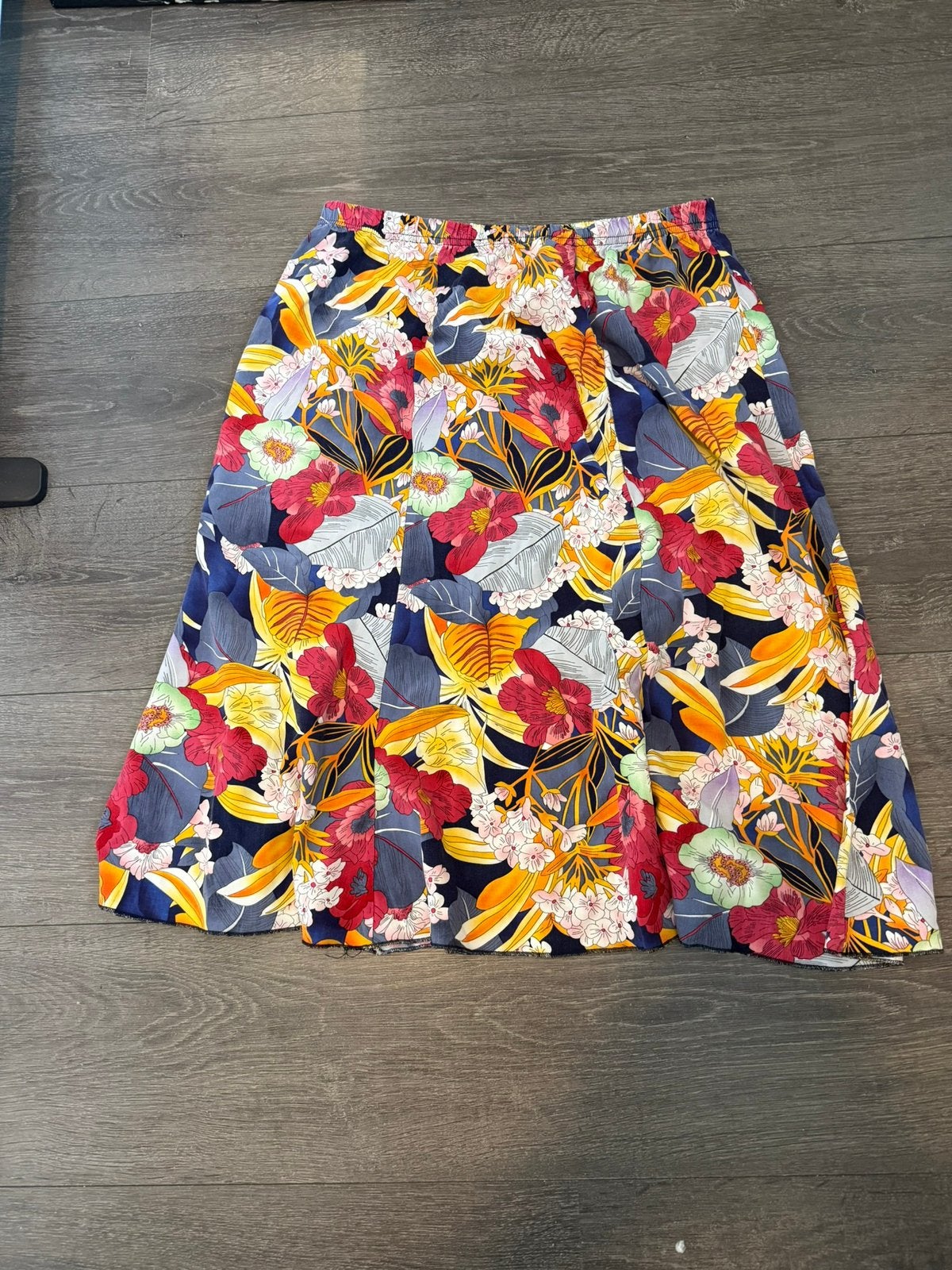 Rok bloemen xl marinelo, Ophalen of Verzenden, Zo goed als nieuw, Maat 46/48 (XL) of groter, Onder de knie