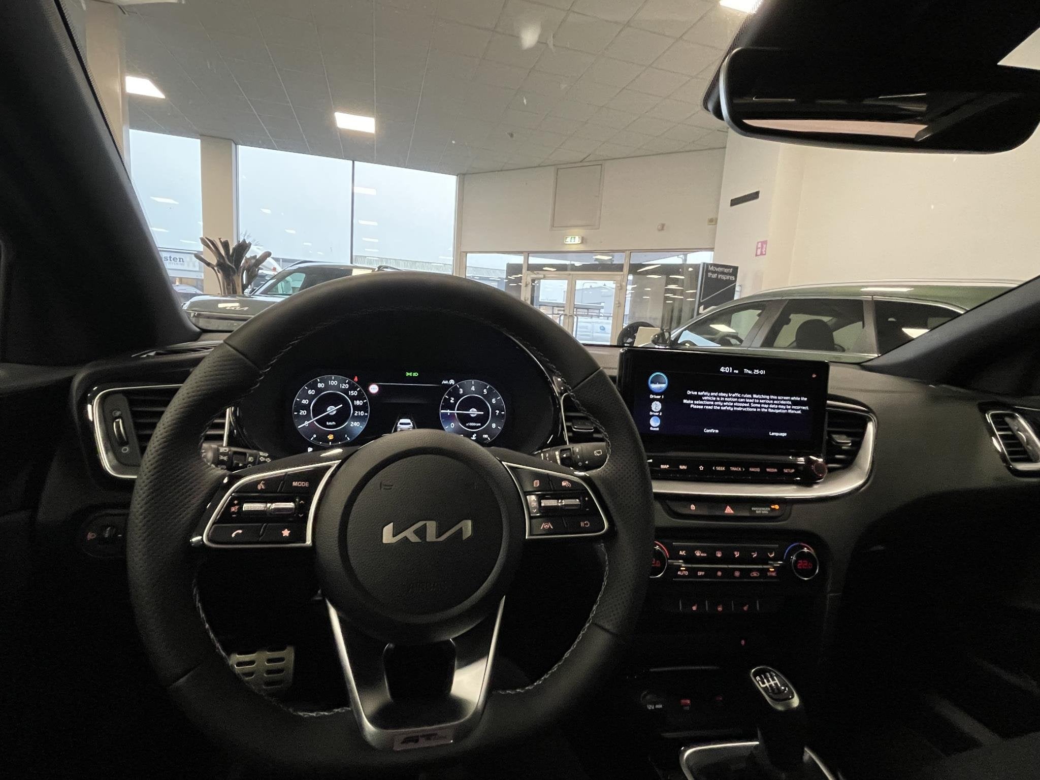 Kia XCeed 1.0 T-GDi GT-Line NL auto, 1e eigenaar, zeer netje, Auto's, XCeed, Gebruikt, Euro 6, Wit
