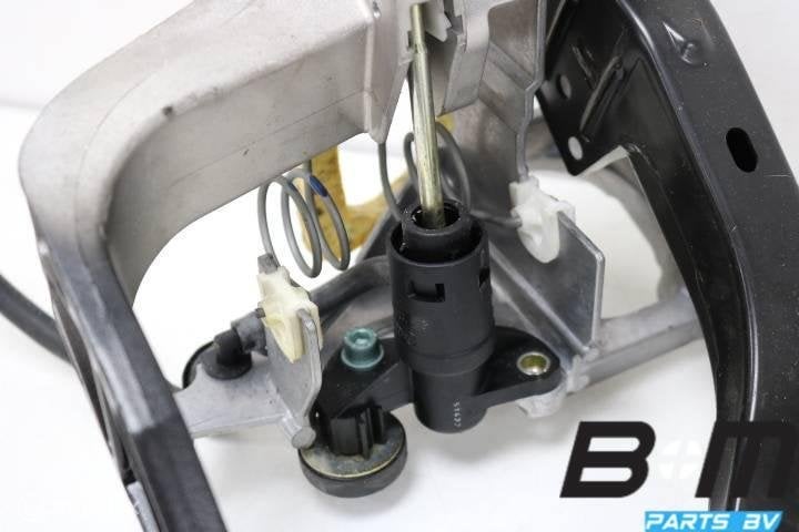 Koppeling en rempedaal VW Passat 3BG 8D1721117L, Gebruikt
