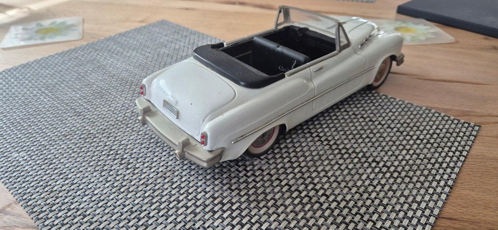 Buick van blik 1.18  wit, Ophalen of Verzenden, Gebruikt, Auto