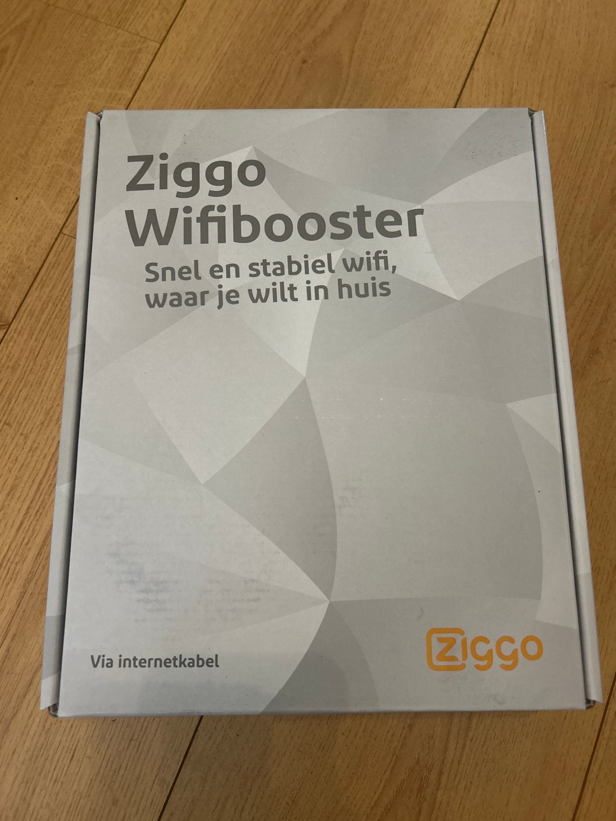 Ziggo WifiBooster voor stabiel en snel internet, Ophalen of Verzenden, Zo goed als nieuw, Router