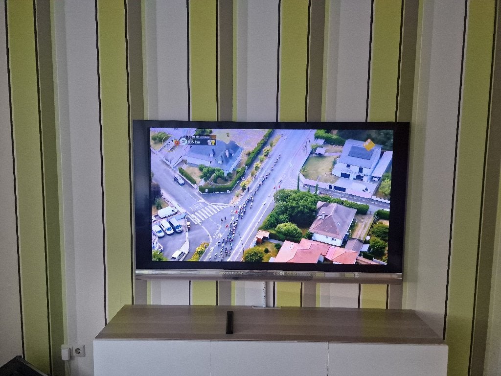 B&O Beovion 12-65, Gebruikt, 50 Hz, 100 cm of meer, Full HD (1080p)