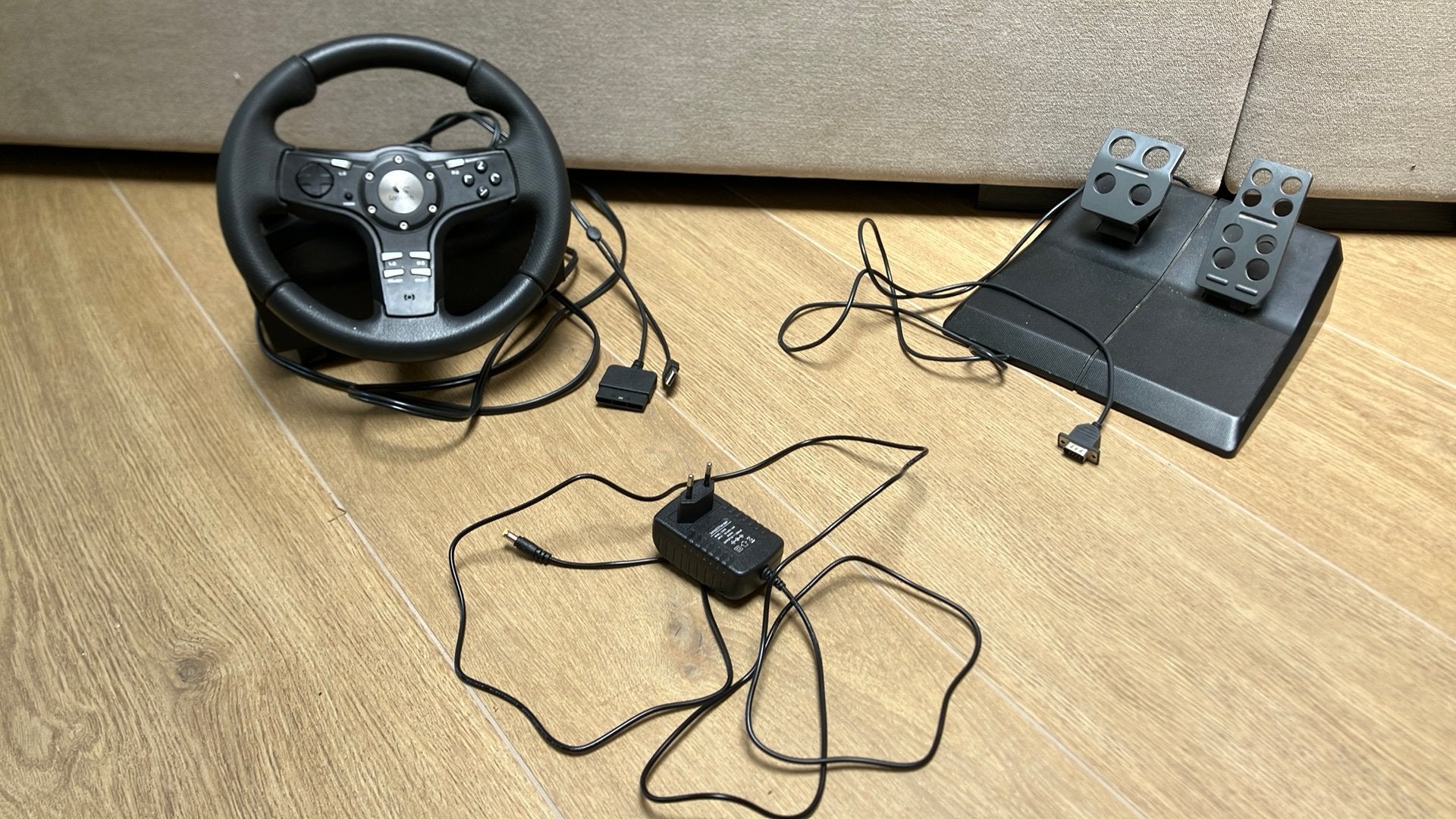 Logitech Driving Force EX stuur met gaspedaal, Ophalen of Verzenden, Zo goed als nieuw
