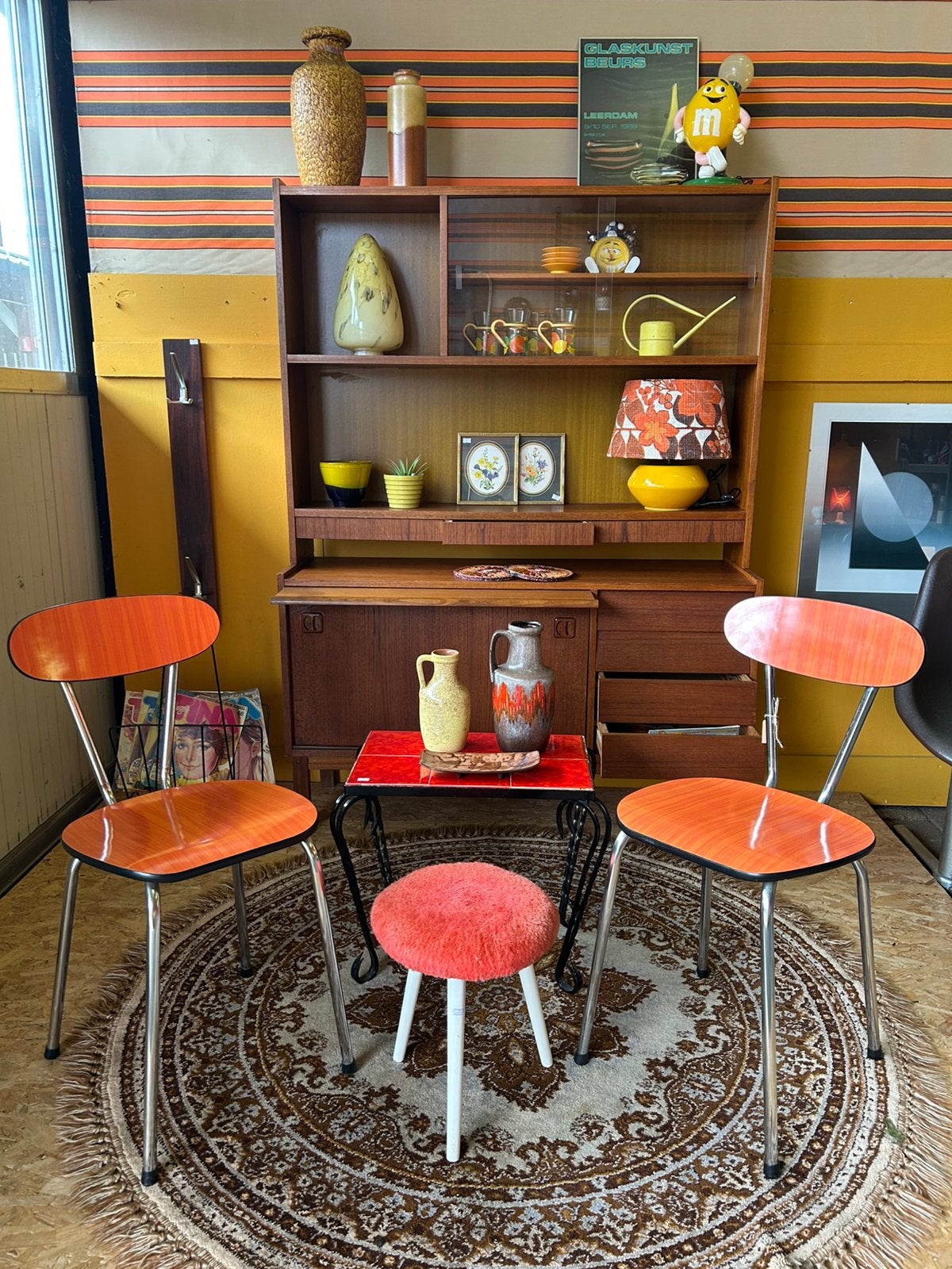 2 vintage jaren 70 oranje Formica stoelen, Ophalen, Huis en Inrichting
