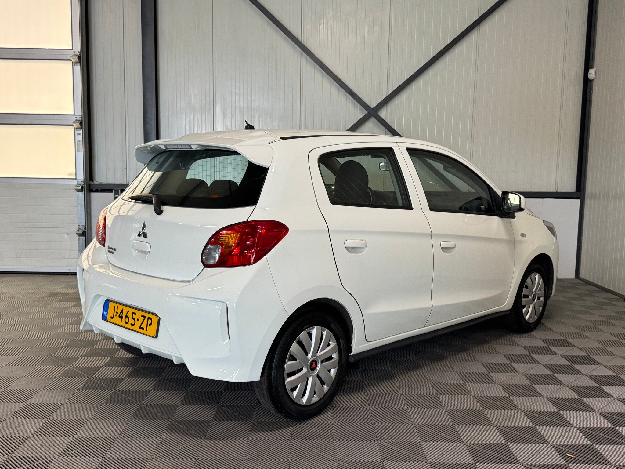 Mitsubishi Space Star 1.0 | Cool+ 5-Drs | Airco, Auto's, Voorwielaandrijving, Gebruikt, Euro 6, Wit