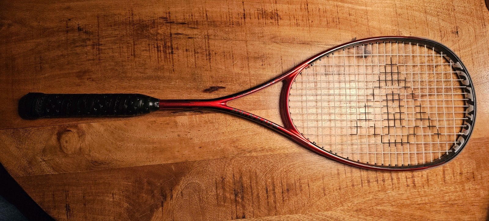 Squash racket, Sport en Fitness, Squash, Ophalen, Zo goed als nieuw, Racket, Met hoes