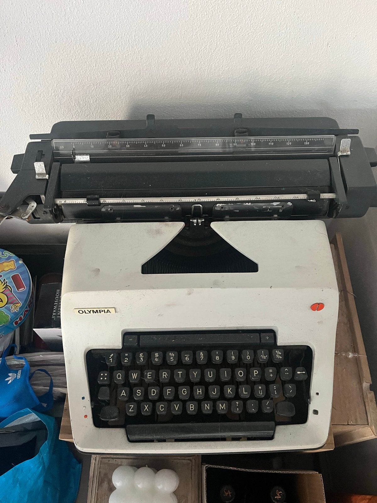 Typemachine Olympia, Diversen, Typemachines, Ophalen, Gebruikt