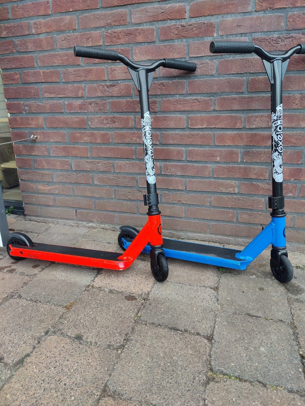 Oxelo Stuntstep (rood en blauw) - Gebruikt, Fietsen en Brommers, Steps, Ophalen, Zo goed als nieuw, Gewone step, Oxelo