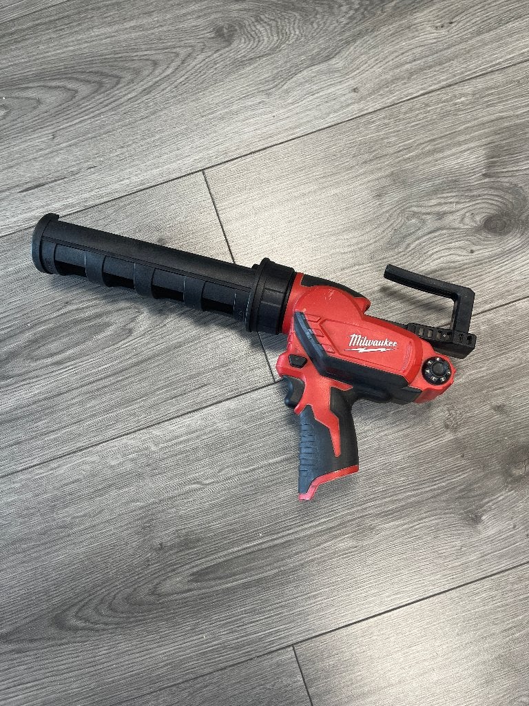 Milwaukee 2441 Kitspuit (zonder accu), Ophalen of Verzenden, Gebruikt, Kitspuit, Milwaukee