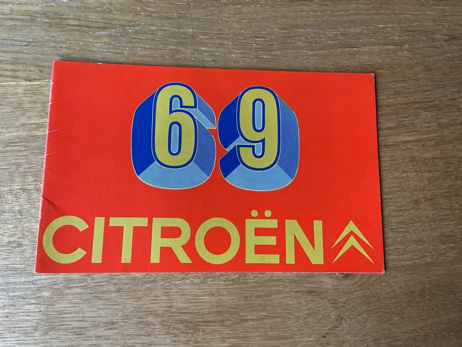 Citroën Catalogus 1969 - 2CV, Dyane, Ami 6, DS 20/21 Pallas, Boeken, Ophalen of Verzenden, Gelezen