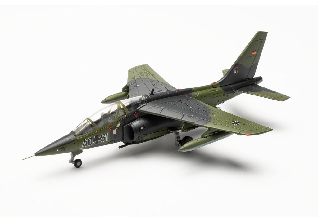 Dornier Alpha Jet JaboG 41 Luftwaffe 1993 Herpa 580748, Herpa Miniaturmodelle GmbH Leonrodstraße 46-47 herpa@herpa.de, Verzenden