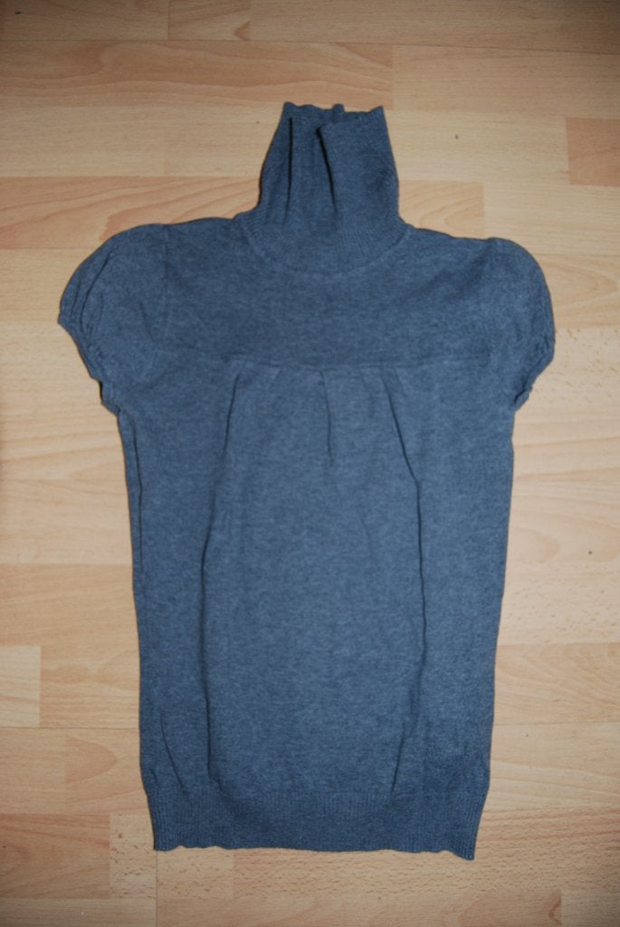 Nieuwe grijze coll met korte mouwen maat 32 van H&M, H&M, Nieuw, Ophalen of Verzenden, Zonder mouw