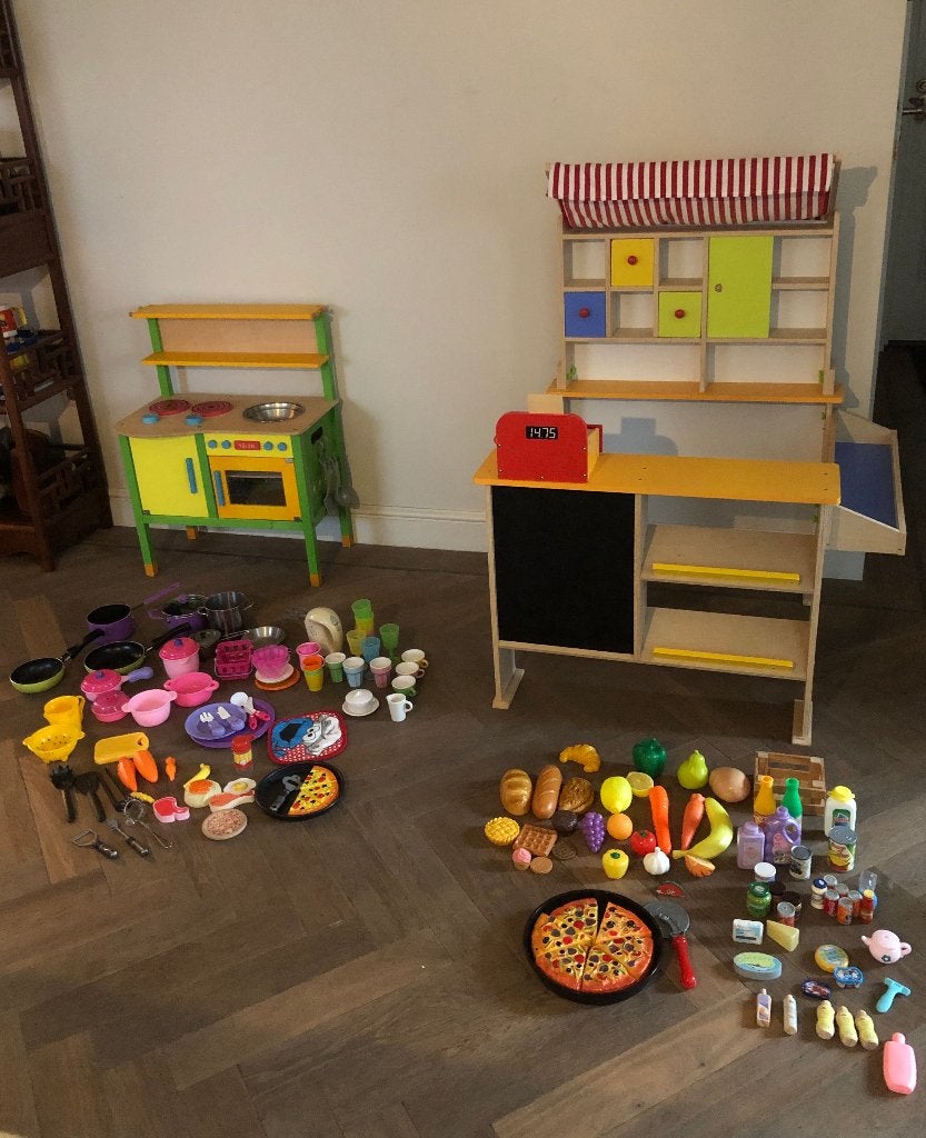 Leuke speelkeuken en speelwinkel met veel accessoires, Ophalen, Gebruikt, Speelkeuken