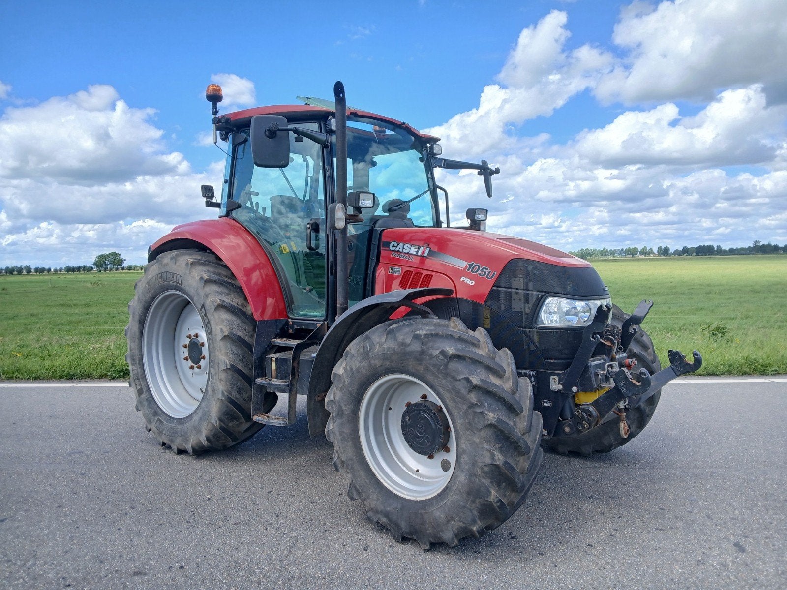 Case Farmall 105U Pro, Zakelijke goederen, Ophalen, Gebruikt