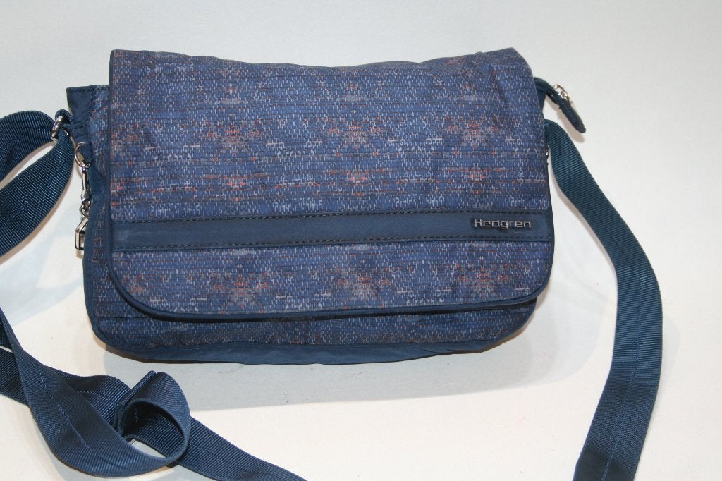 Hedgren heel mooie schouder / crossovertas perfecte staat., Sieraden, Tassen en Uiterlijk, Tassen | Damestassen, Zo goed als nieuw