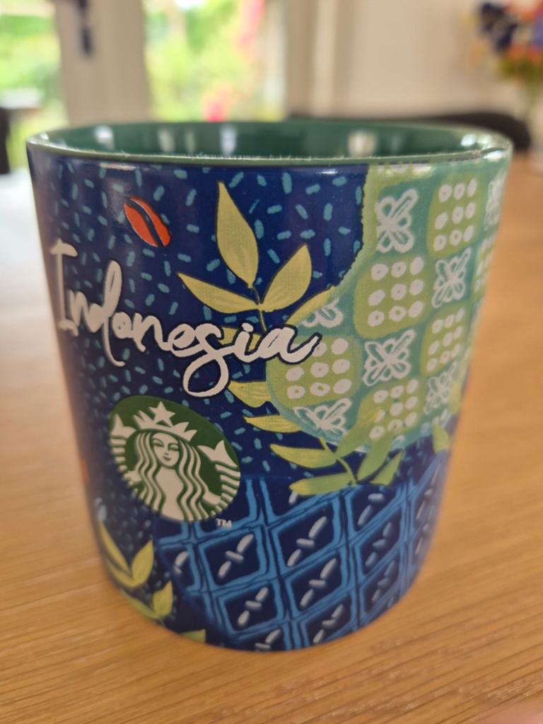 Starbucks 'Been There Series' mok Indonesië, Huis en Inrichting, Keuken | Servies, Keramiek, Nieuw, Ophalen of Verzenden, Overige stijlen
