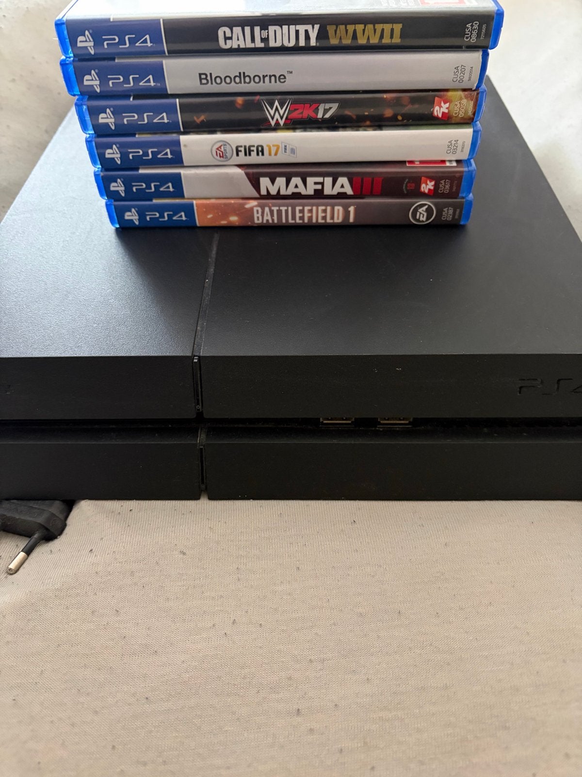 PlayStation 4 met 6 spellen, Ophalen, Zonder controller, Original, 500 GB