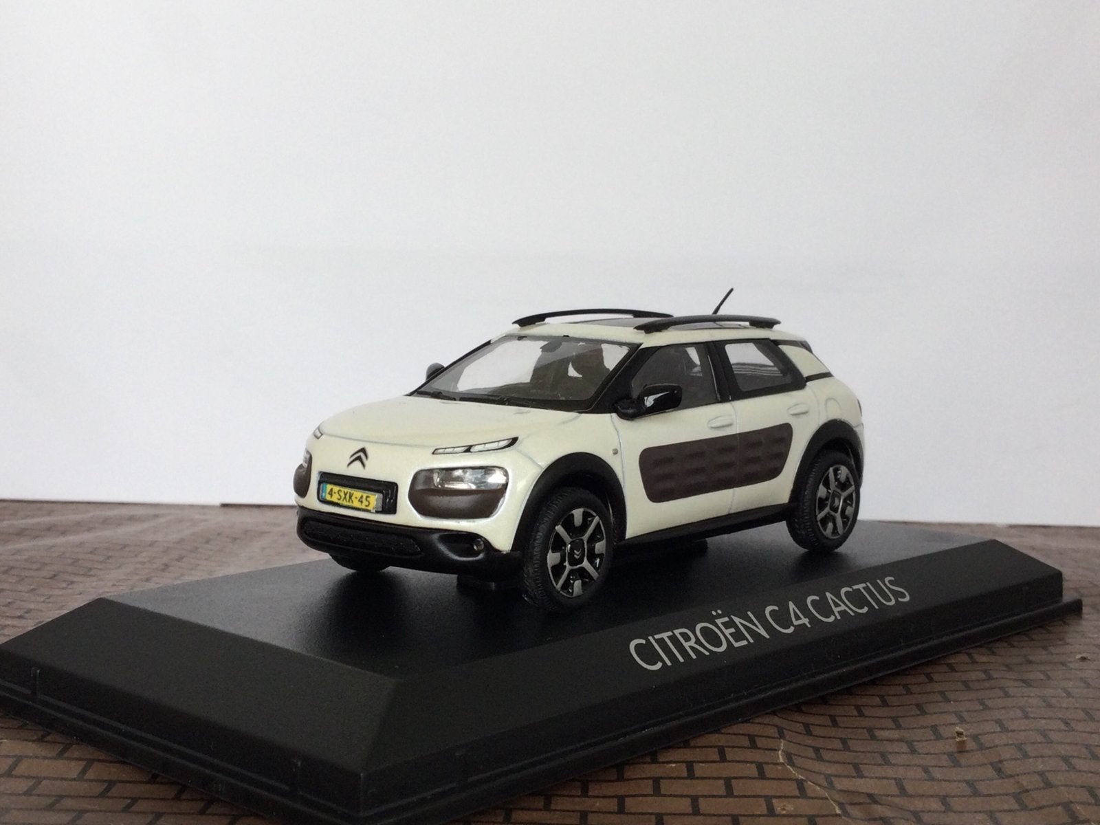 Citroën C4 Cactus 2014 White&Brown Norev 1:43, Ophalen of Verzenden, Nieuw, Auto, Norev