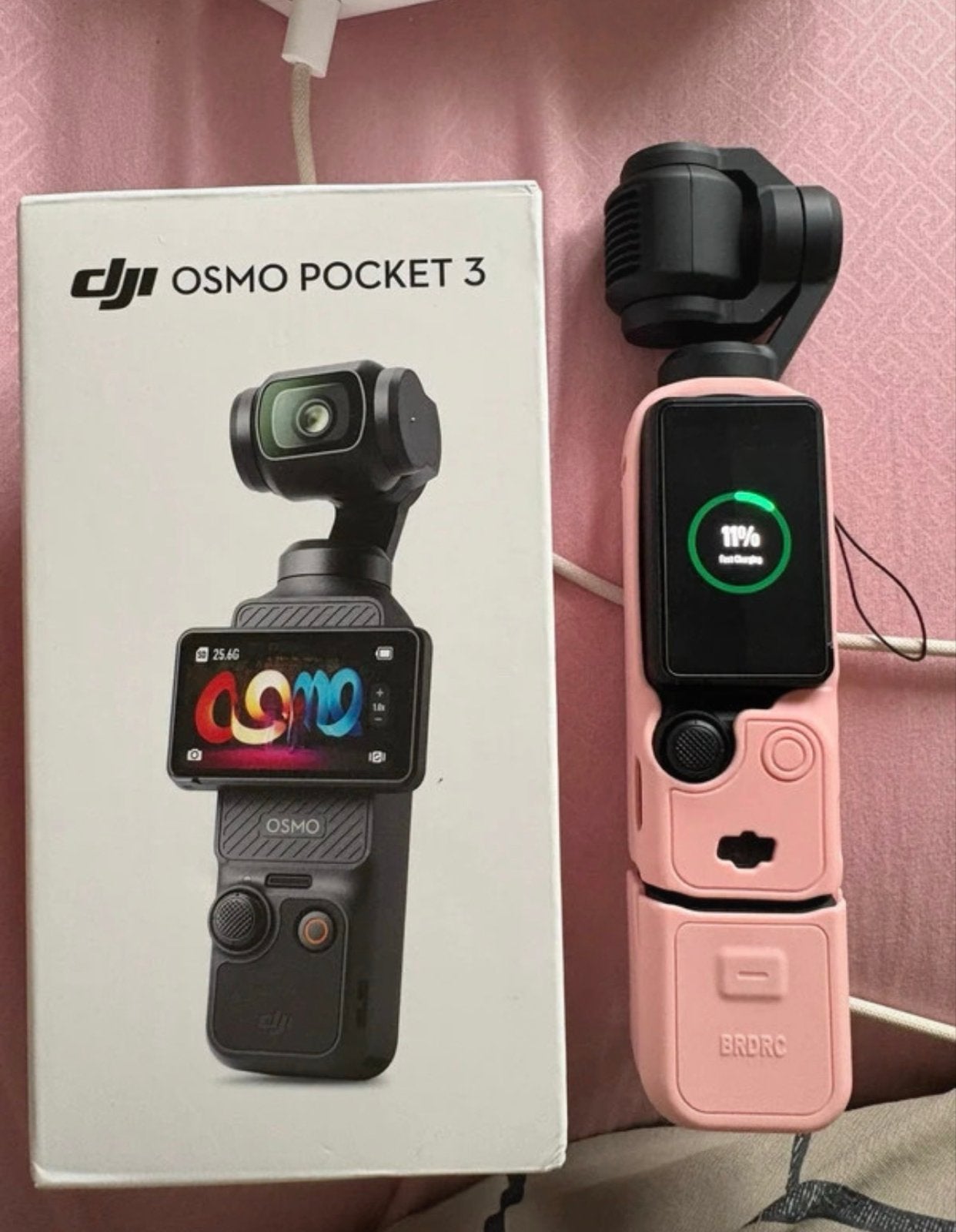 DJI Osmo Pocket 3 - Roze (Zo goed als nieuw), Beeldstabilisatie, Ophalen of Verzenden, Zo goed als nieuw, Accu