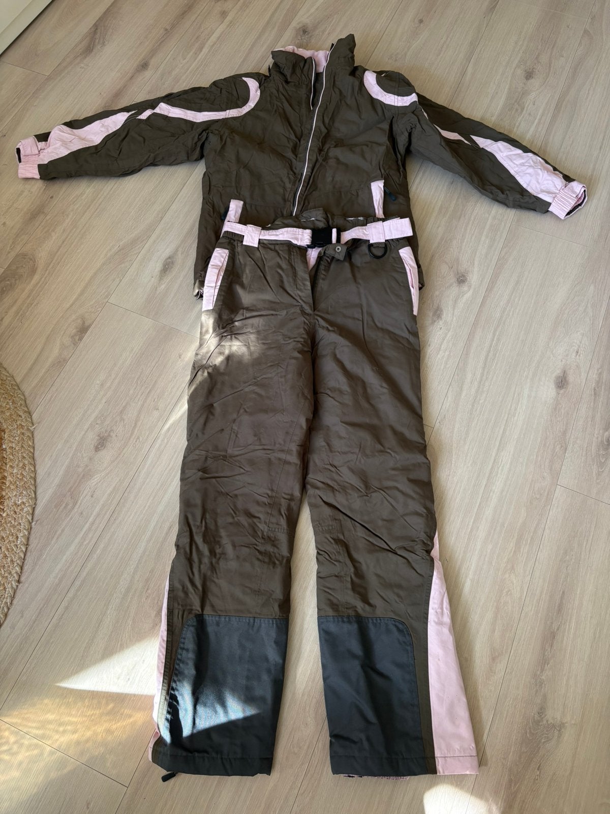 Skijas en broek maat 36, Kleding | Dames, Wintersportkleding, Ophalen of Verzenden, Zo goed als nieuw, Maat 36 (S), Pak