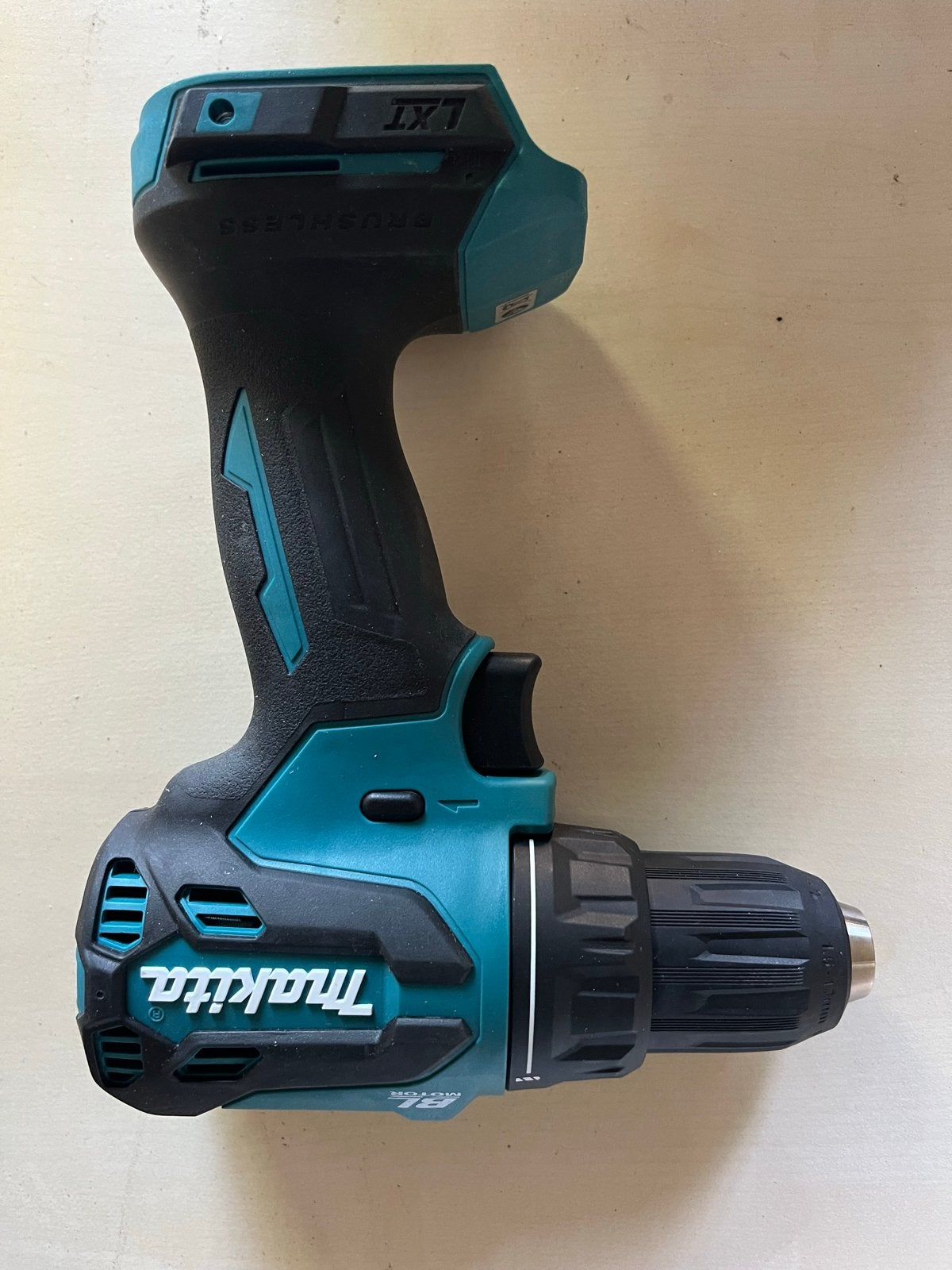 Makita DDF480 Accuboormachine - Zo goed als nieuw, Variabele snelheid, Nieuw, Ophalen of Verzenden, Boor- en Schroefmachine