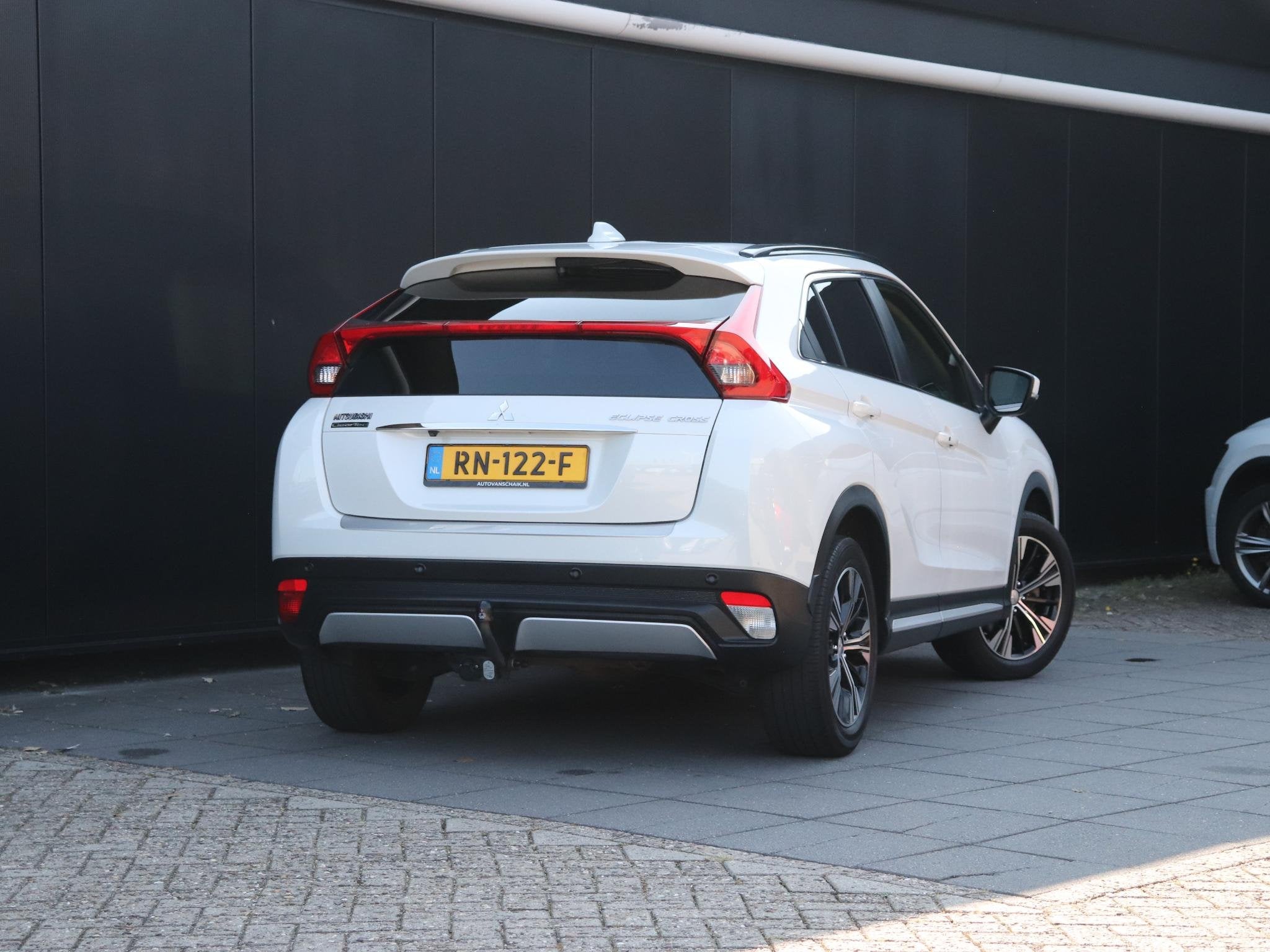 Mitsubishi Eclipse Cross 1.5 DI-T First Edition | TREKHAAK |, Auto's, Mitsubishi, Voorwielaandrijving, Euro 6, 4 cilinders, Origineel Nederlands