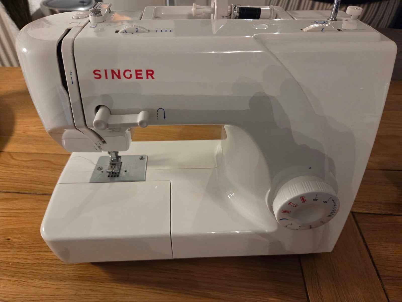Singer 1507 Naaimachine - Zo goed als nieuw, Hobby en Vrije tijd, Ophalen, Zo goed als nieuw, Naaimachine, Singer