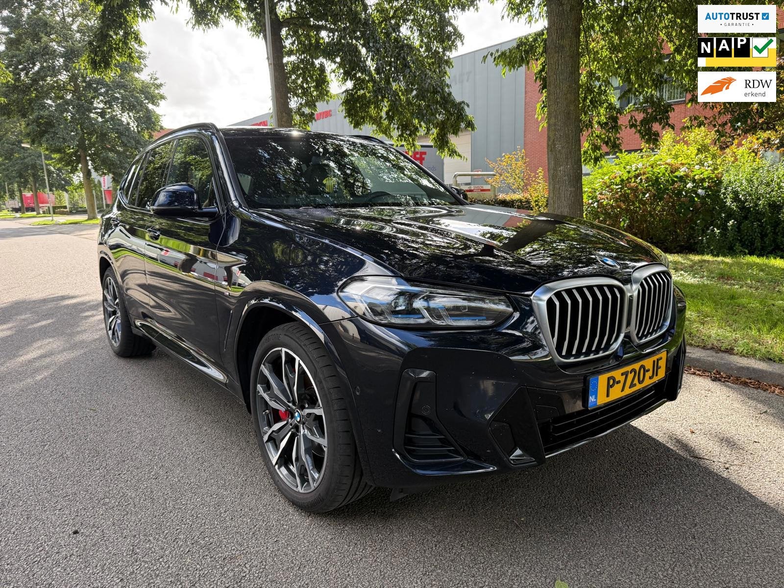 BMW X3 xDrive20i Business Edition Plus, Auto's, Gebruikt, 4 cilinders, 2000 kg, Zwart