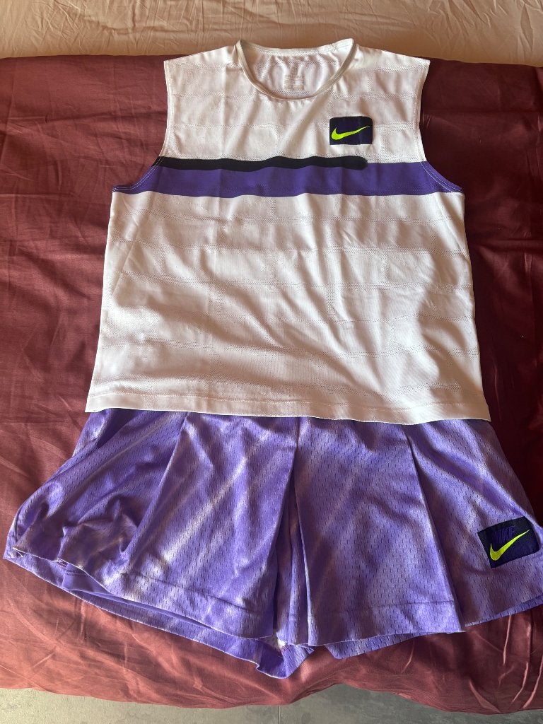 Dames tennissetje, Kleding | Dames, Maat 38/40 (M), Wit, Nike, Ophalen of Verzenden