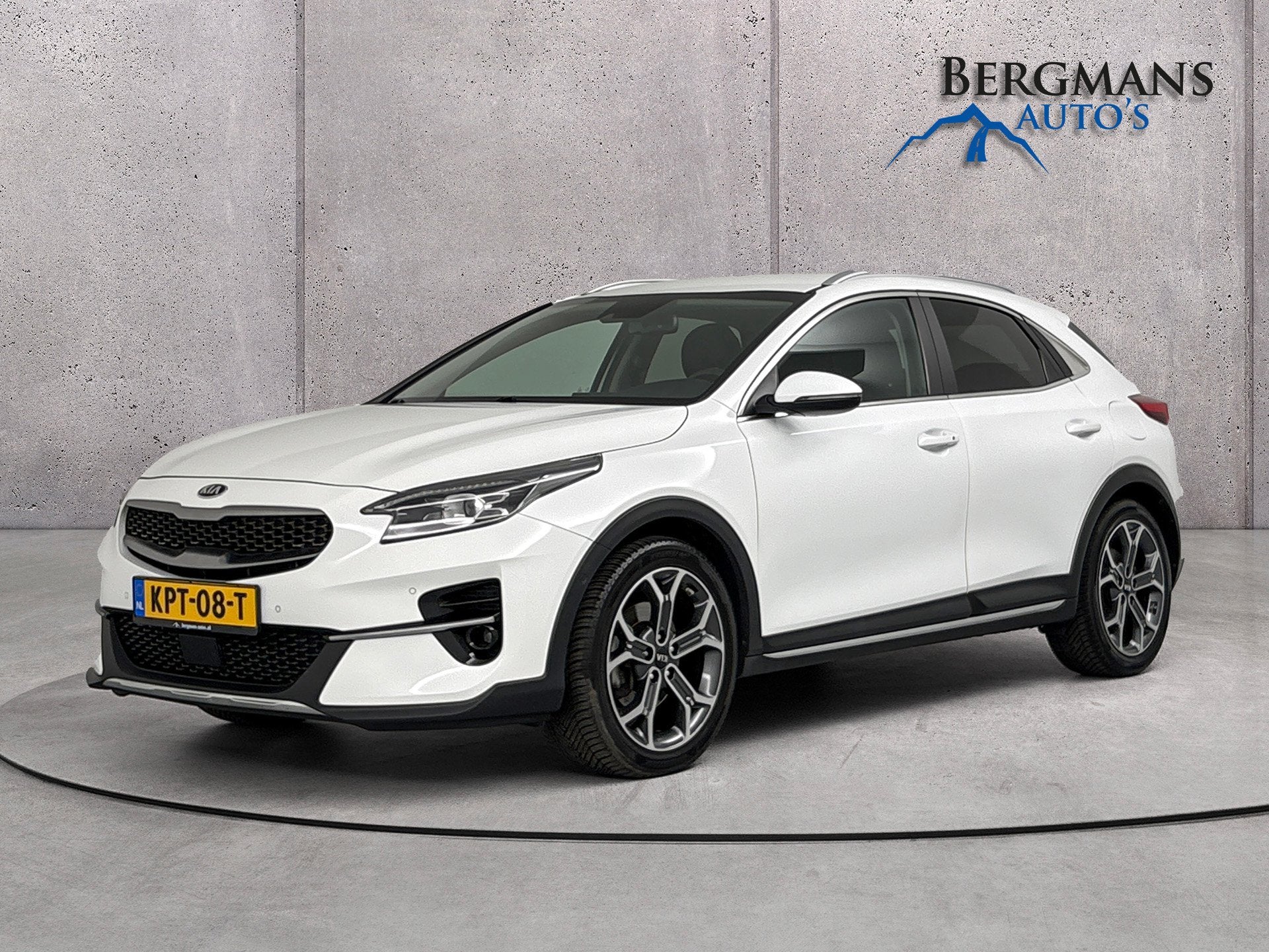 Kia Xceed 1.4 T-GDi DynamicPlusLine // DEALERONDERHOUDEN //, Auto's, XCeed, 4 cilinders, Wit, Bedrijf