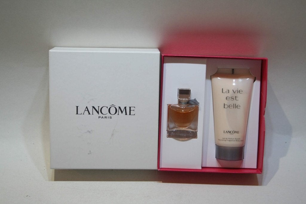Lancôme set La Vie est Belle 4 ml EdP + 50 ml Bodylotion, Ophalen of Verzenden, Nieuw, Miniatuur, Gevuld